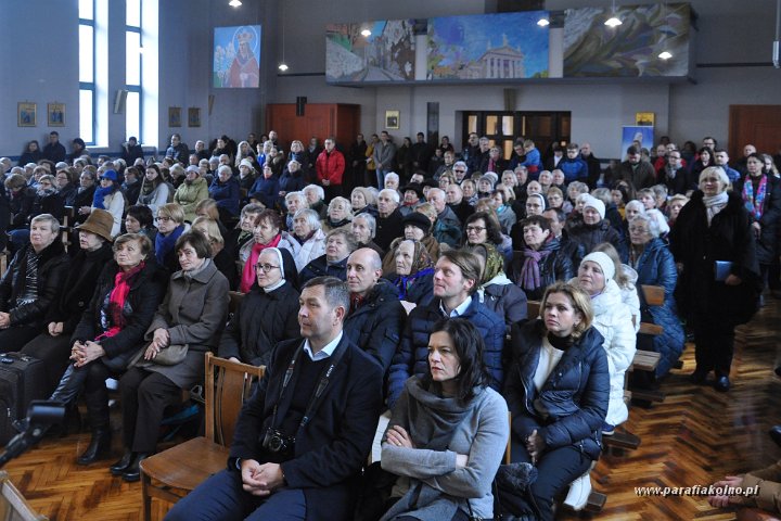 077 Kolejna Eucharystia.jpg